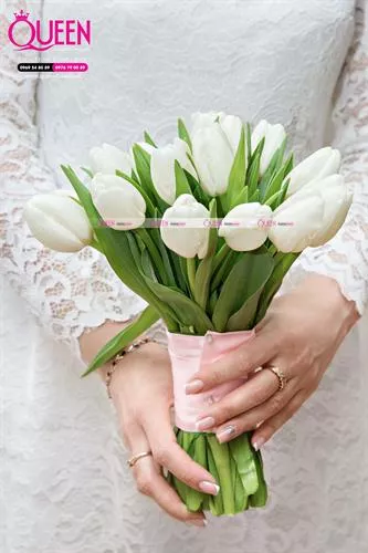 Ý nghĩa của hoa cưới cầm tay cho cô dâu và cách chọn bó hoa phù hợp